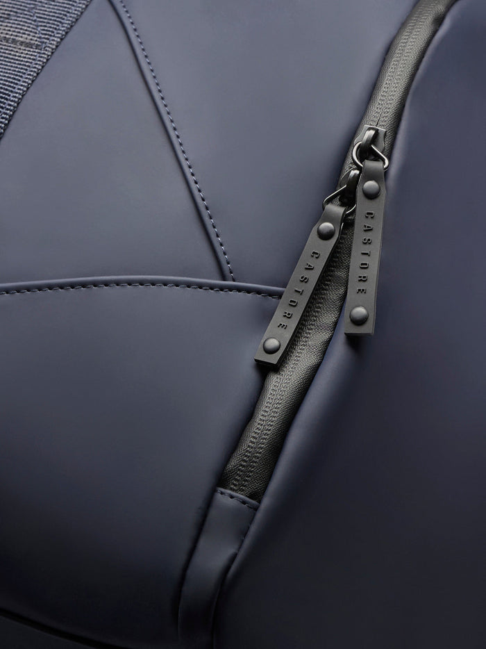 Navy Core Holdall zipper detail with double pulls and dark durable fabric