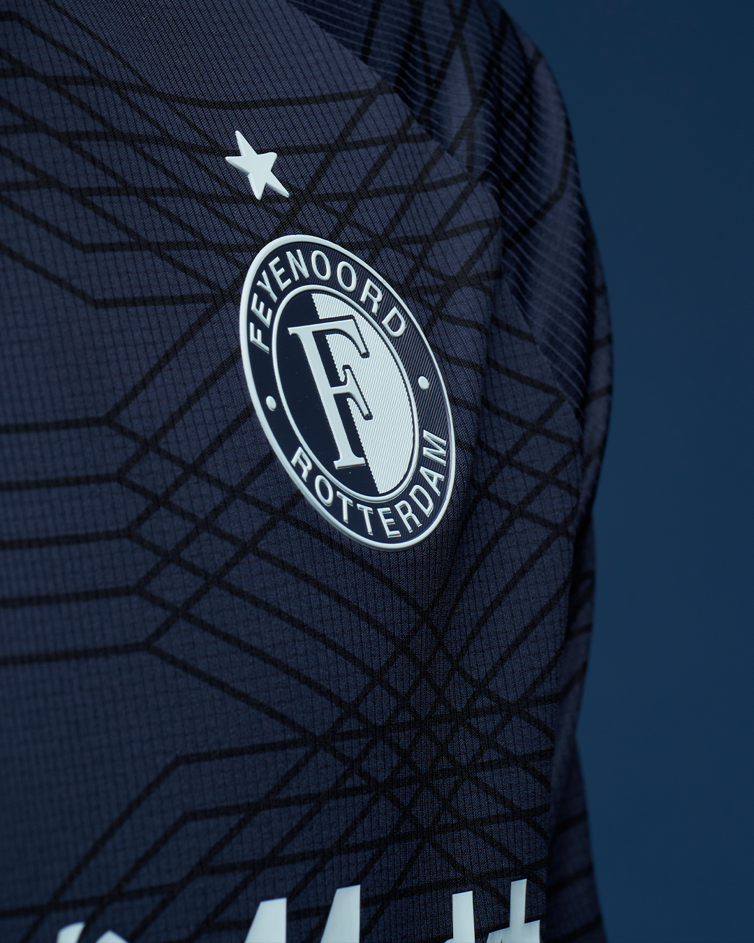 FEYENOORD PRO UITSHIRT 2025-2026 - MANNEN