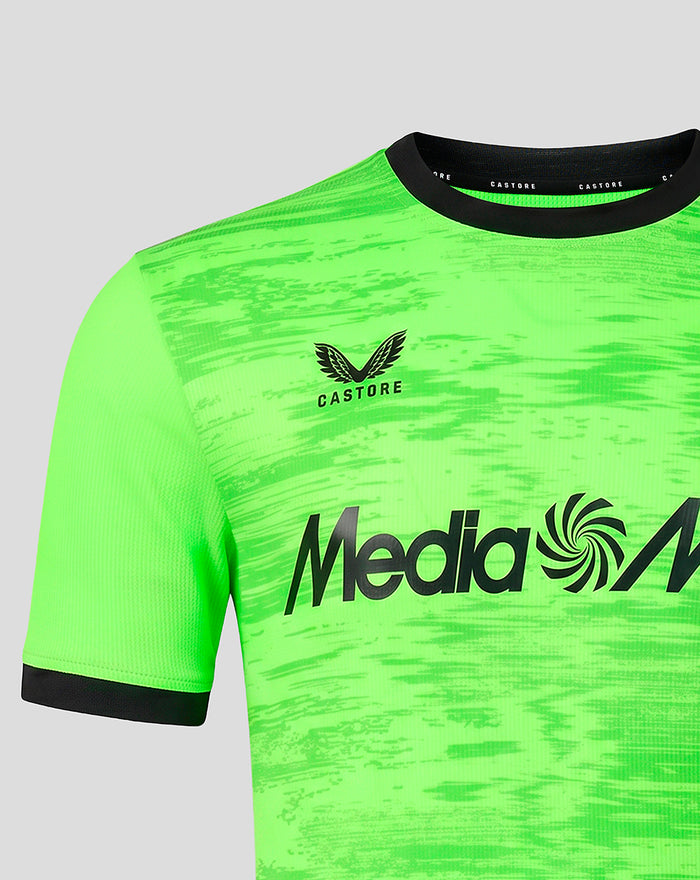 Neon green Feyenoord keeper shirt with round neck and short sleeves, featuring embroidered club crest on the left chest and Castore logo on the right.